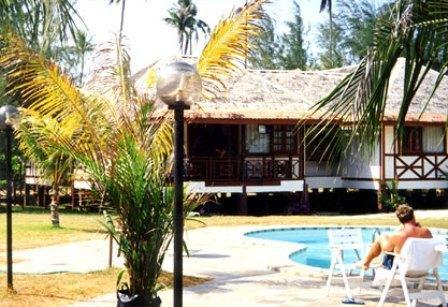 Duta Sands Beach Resort クアンタン エクステリア 写真